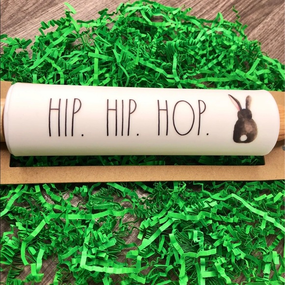 Rae Dunn Easter Bunny Rolling Pin Cookies! HipHop - Picture 2 of 3